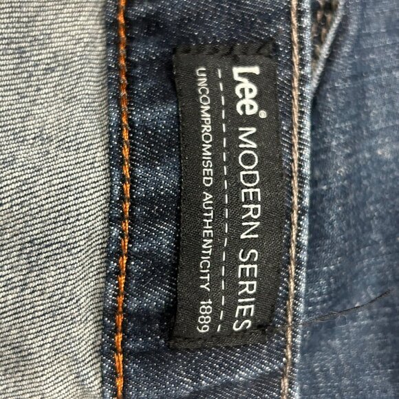 Lee Modern Series Dark Wash Curvy Fit Bootcut Jeans Size 16W Denim Flattering - Picture 5 of 11